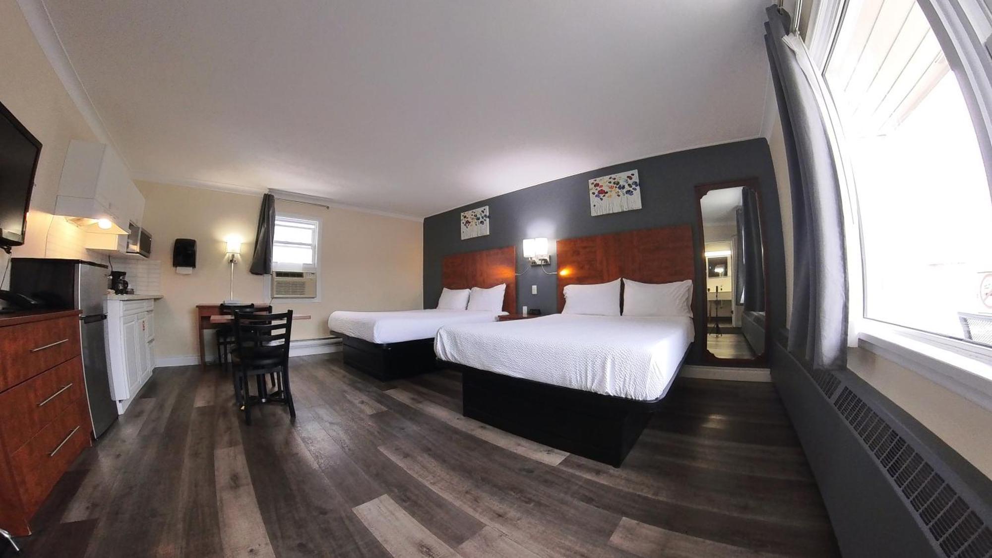 Moonlight Inn And Suites Садбери Экстерьер фото